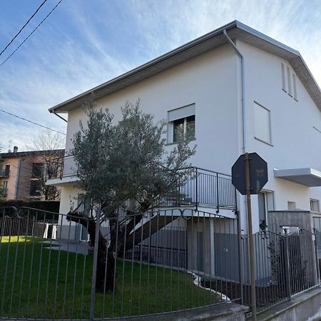 Ca Bilofer-7 Min To Bergamo Airport Apartment Seriate Exterior photo